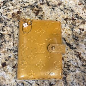 Louis Vuitton Yellow Vernis Monogram Agenda Cover with Charm